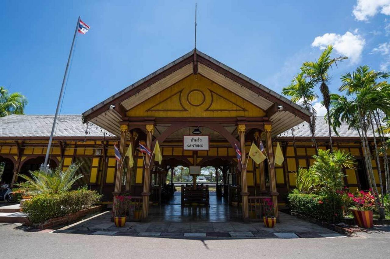 Oyo 604 Ruen Mai Horm Resort Trang Ngoại thất bức ảnh