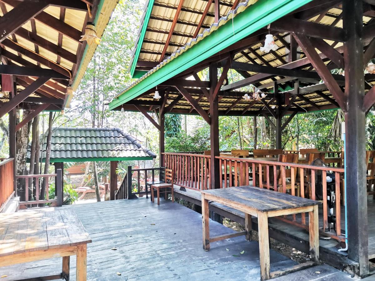 Oyo 604 Ruen Mai Horm Resort Trang Ngoại thất bức ảnh