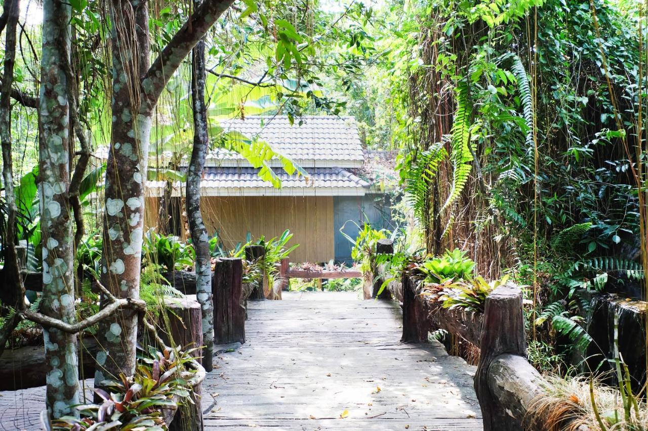 Oyo 604 Ruen Mai Horm Resort Trang Ngoại thất bức ảnh